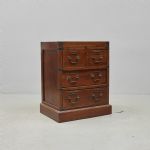 1392 5253 CHEST OF DRAWERS